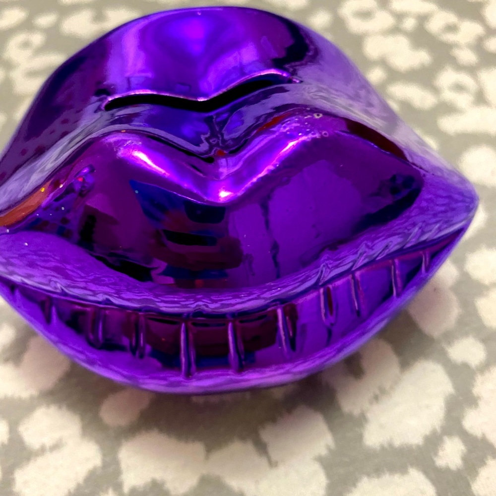 NEW! Purple Lips Bank